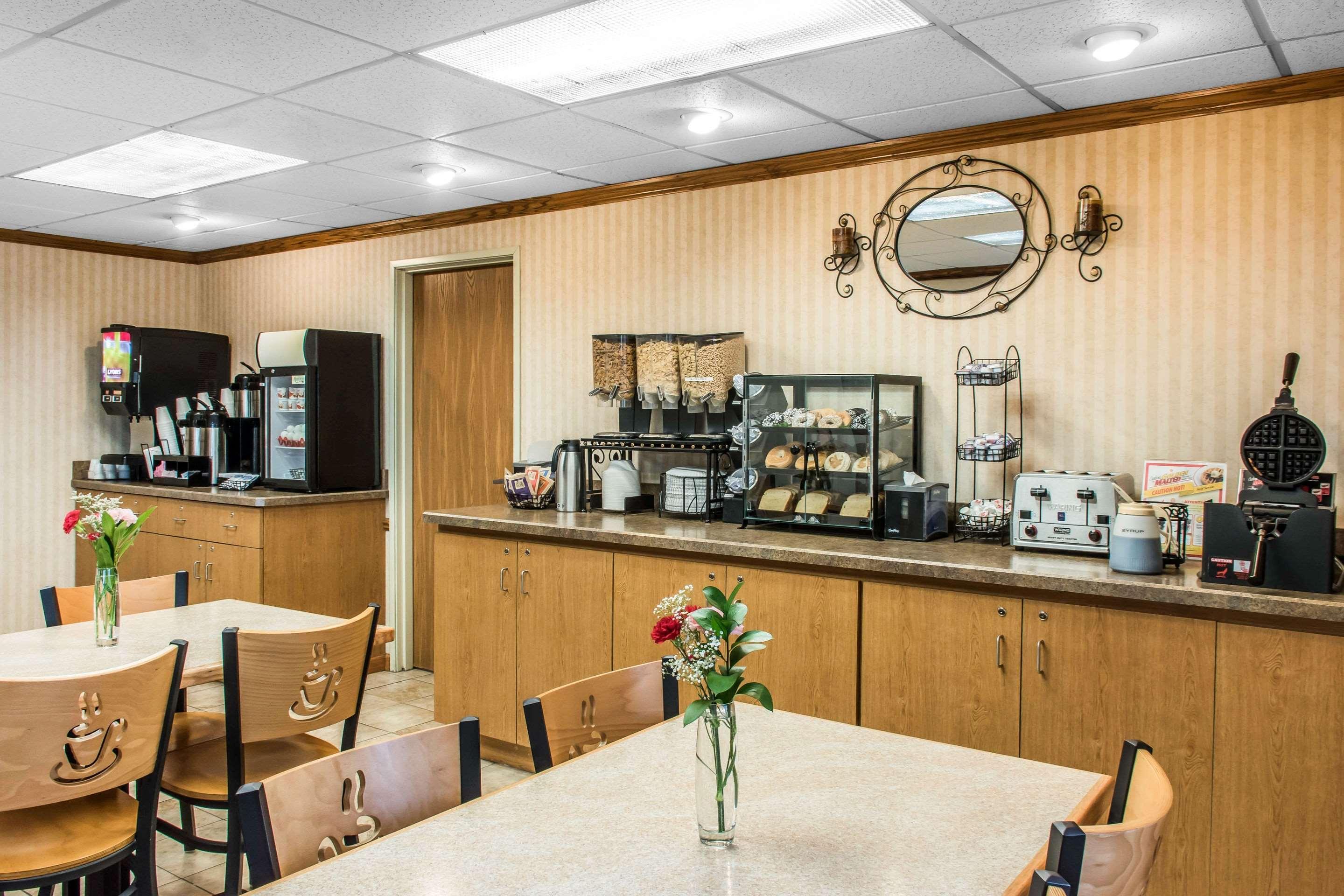 Quality Inn Arena Wilkes-Barre Exteriér fotografie